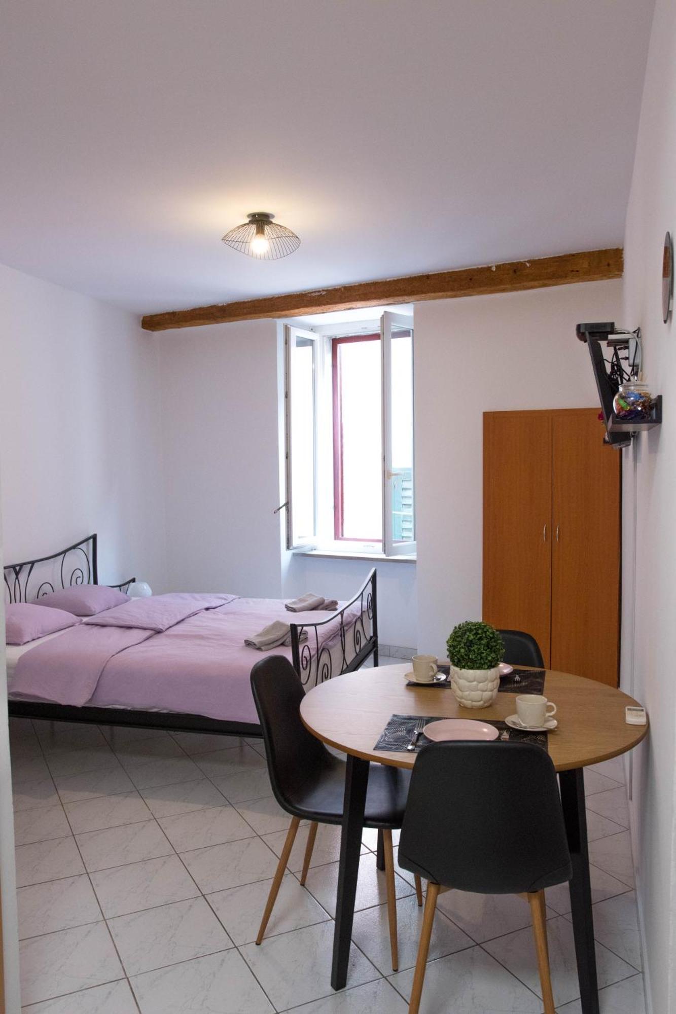 Apartmani Da Piran Habitación foto